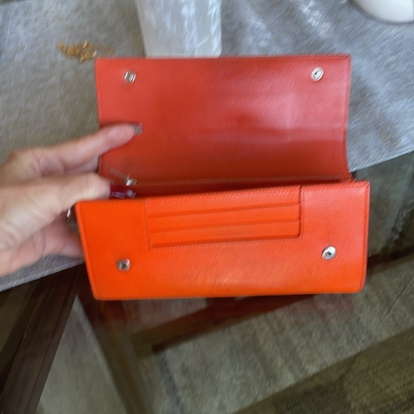 Celine Orange Wallet with Leather Texture and Flap Closure - Picture 5 of 8